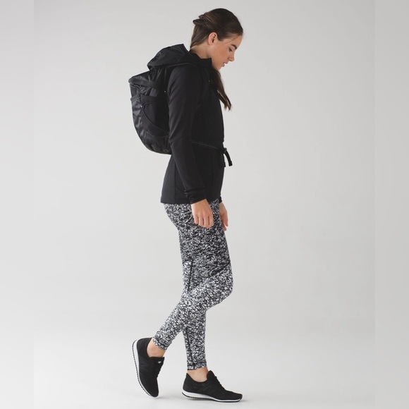 Lululemon Wunder Under (Hi-Rise) IceBreaker/ Iced Wave White Black SZ 8 - Picture 1 of 8